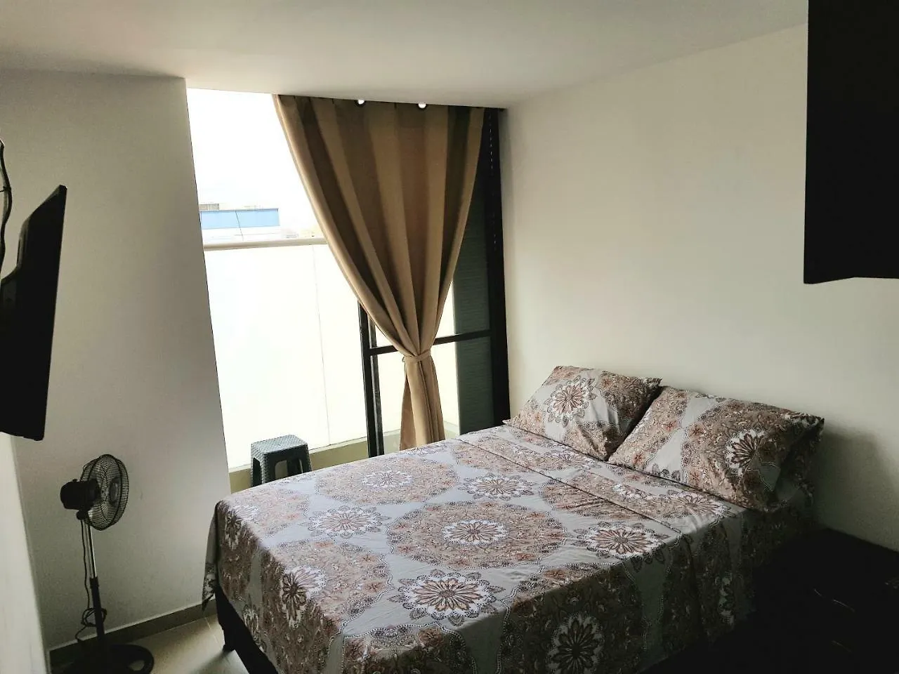 Apartasuites Medellin Los Molinos