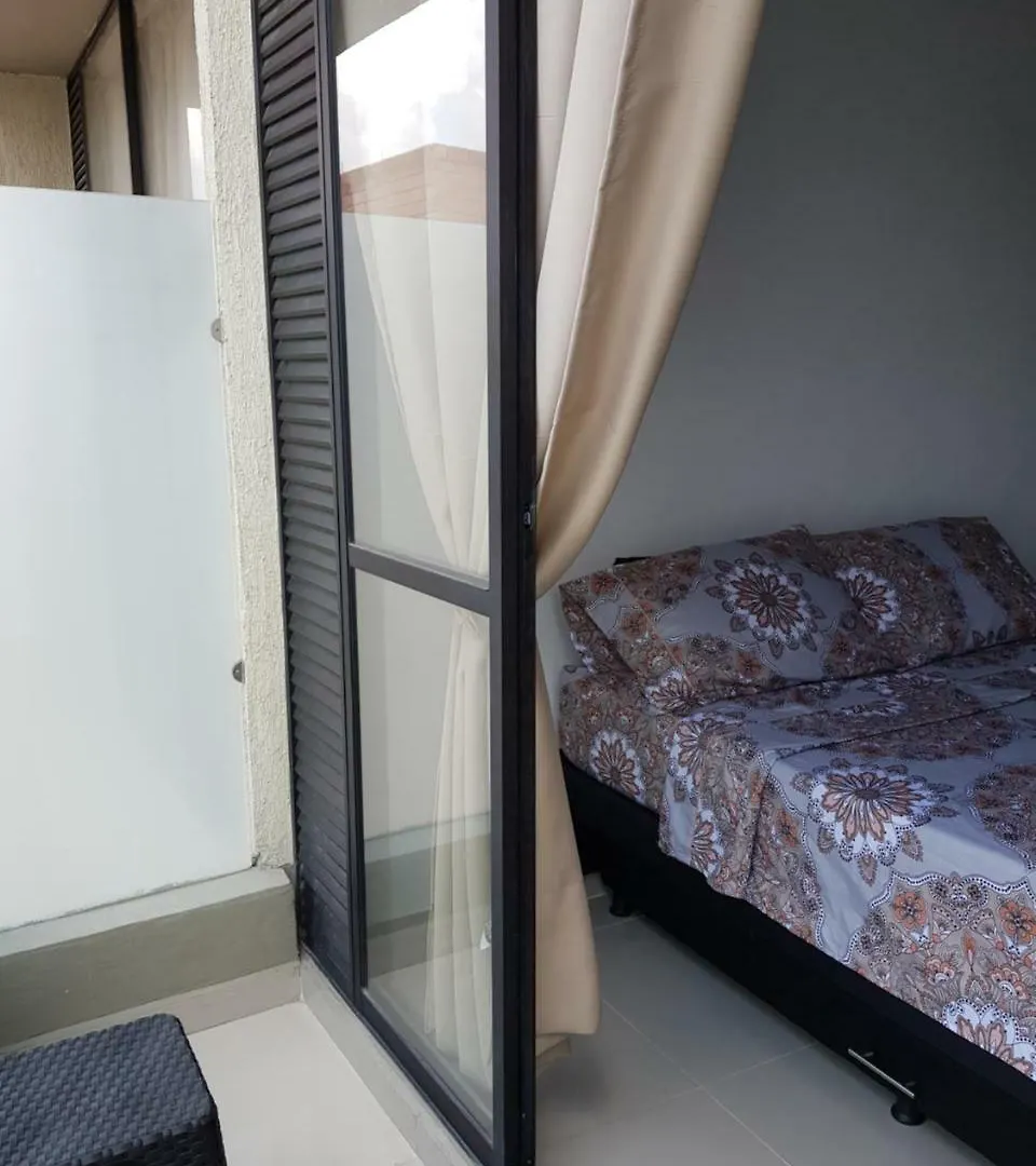 Apartasuites Medellin Los Molinos